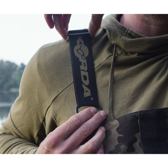 Salopeta Korda Polar, Dark Kamo, Marimea Xl