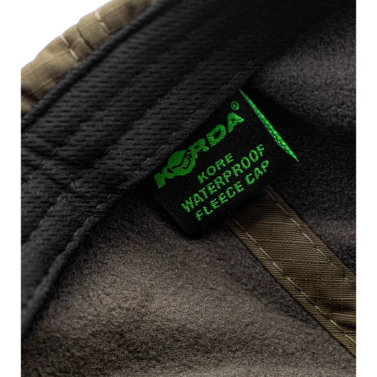 Sapca Korda Fleece Waterproof Cap, Burgundy