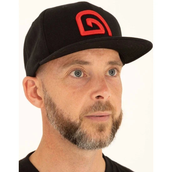 Sapca Trakker Cr Snap Back Cap, Black